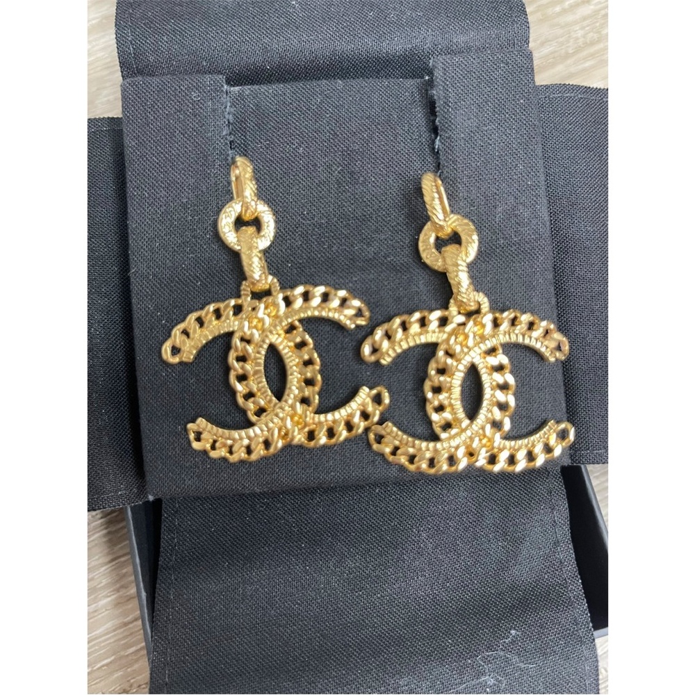 Auth. CHANEL Iconic CC Logo Earrings